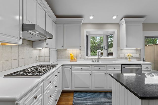 776 Longwood Road, Lexington, KY 40503