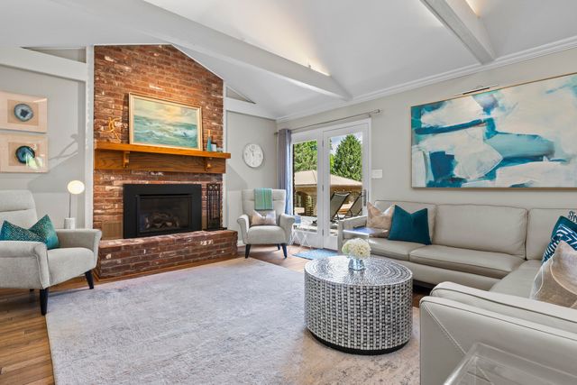 776 Longwood Road, Lexington, KY 40503