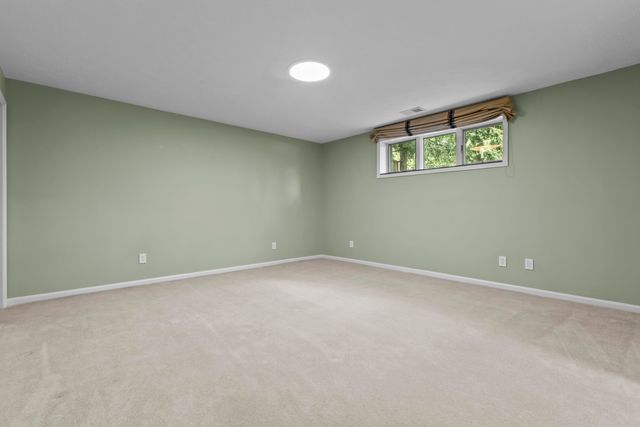 776 Longwood Road, Lexington, KY 40503