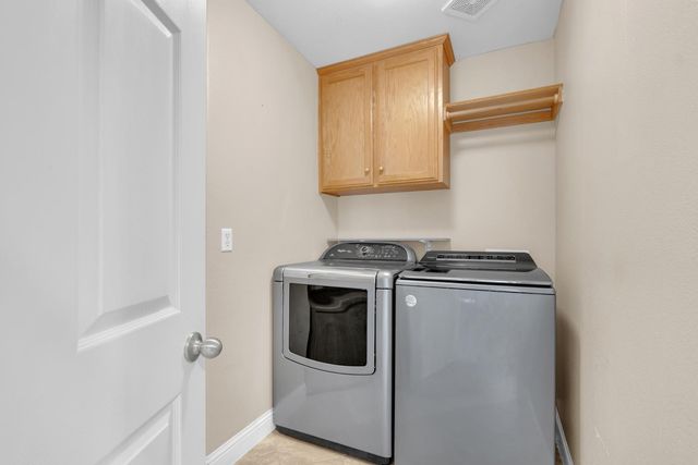 6205 W San Ramon Avenue, Fresno, CA 93723
