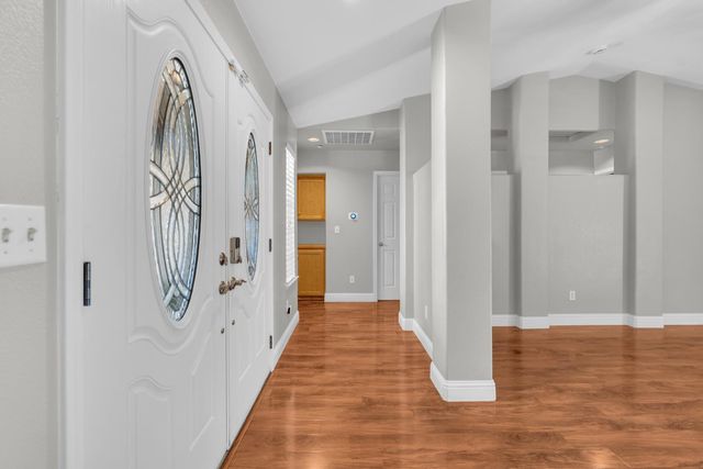 6205 W San Ramon Avenue, Fresno, CA 93723