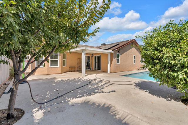 6205 W San Ramon Avenue, Fresno, CA 93723