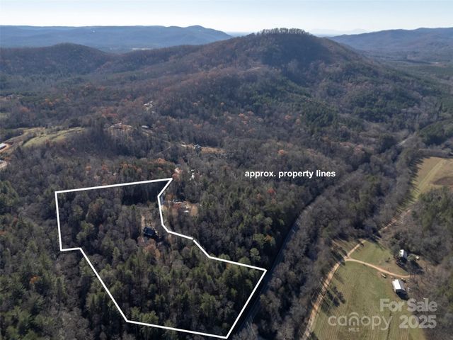 197 First Broad Drive, Bostic, NC 28018