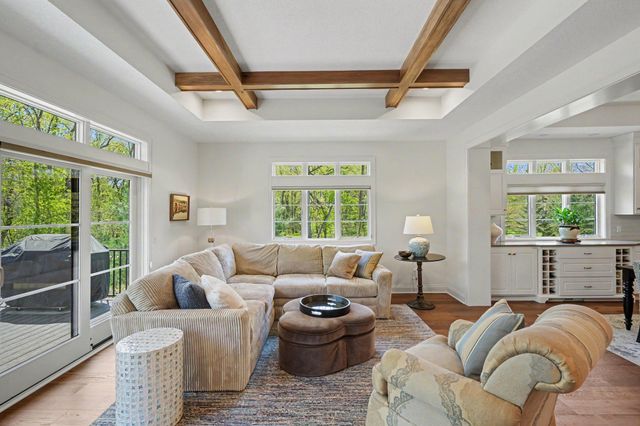 11784 Azure Lane, Inver Grove Heights, MN 55077