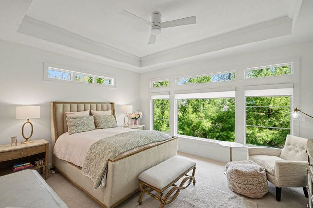 11784 Azure Lane, Inver Grove Heights, MN 55077