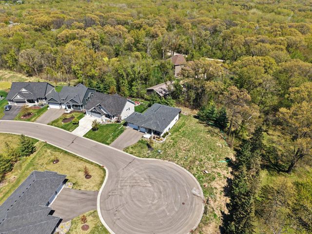 11784 Azure Lane, Inver Grove Heights, MN 55077