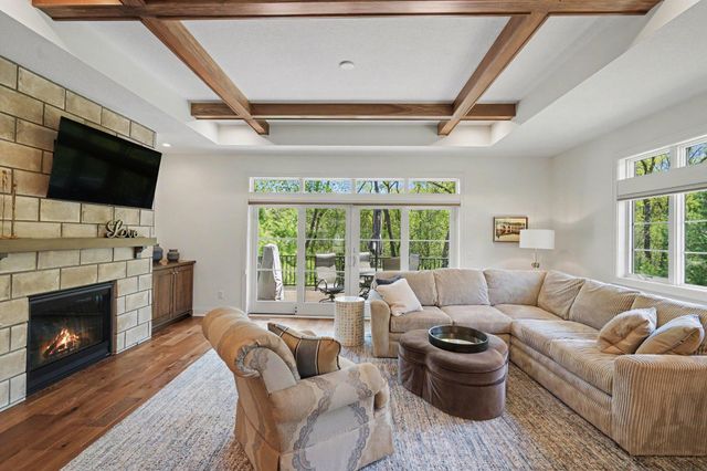 11784 Azure Lane, Inver Grove Heights, MN 55077