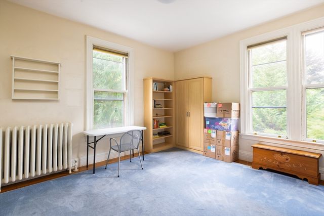 75 Bellevue St, Newton, MA 02458