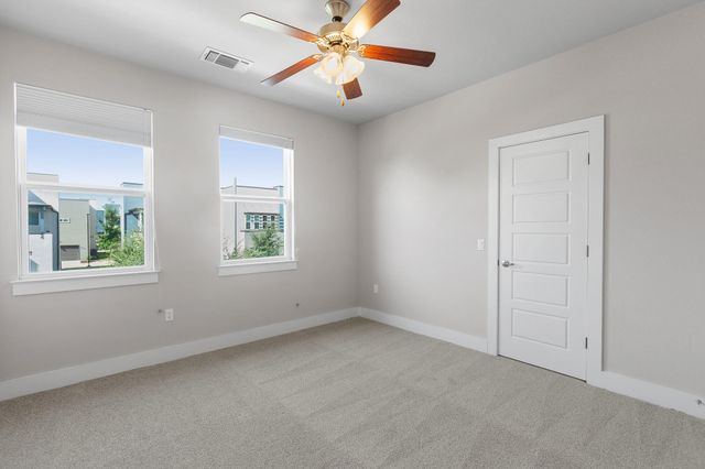 6004 Corrine LN, Austin, TX 78747