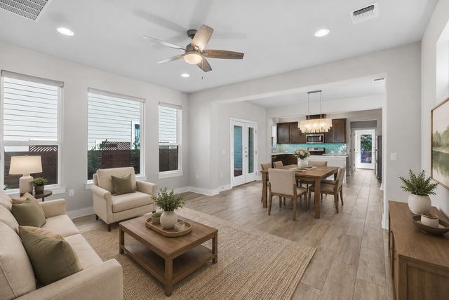 6004 Corrine LN, Austin, TX 78747