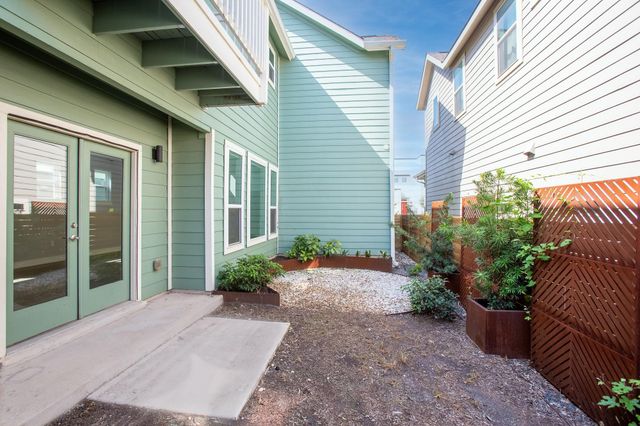 6004 Corrine LN, Austin, TX 78747