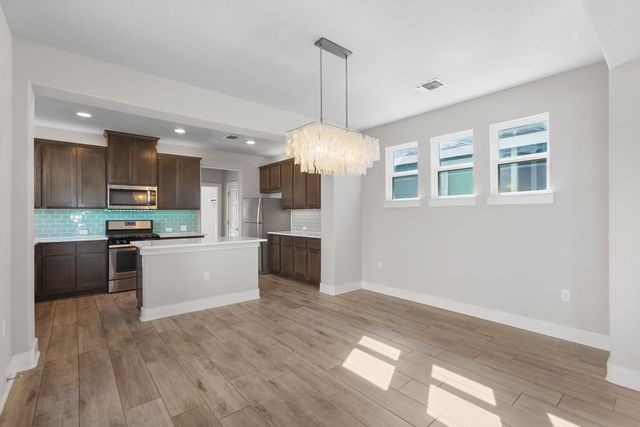 6004 Corrine LN, Austin, TX 78747