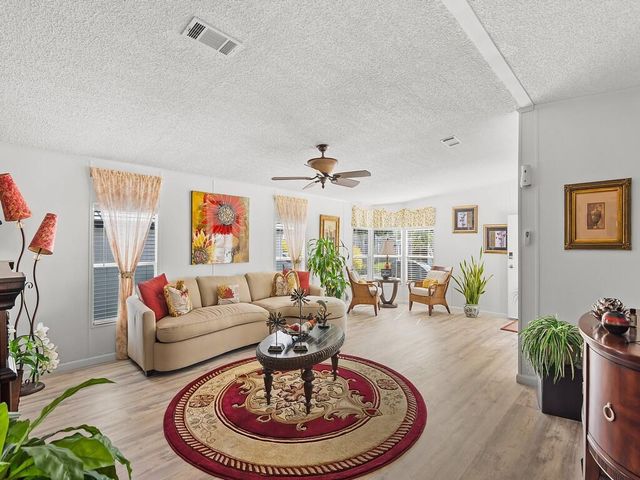 22 Mediterranean East Boulevard E, Port St. Lucie, FL 34952