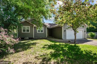 230 8th Street NW, Elk River, MN 55330