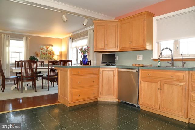 250 JULIA AVE, Strasburg, PA 17579