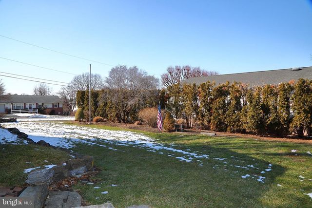 250 JULIA AVE, Strasburg, PA 17579