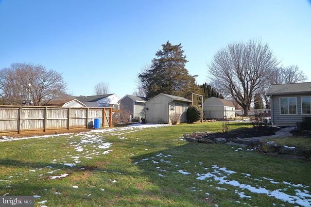 250 JULIA AVE, Strasburg, PA 17579