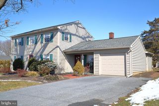 250 JULIA AVE, Strasburg, PA 17579