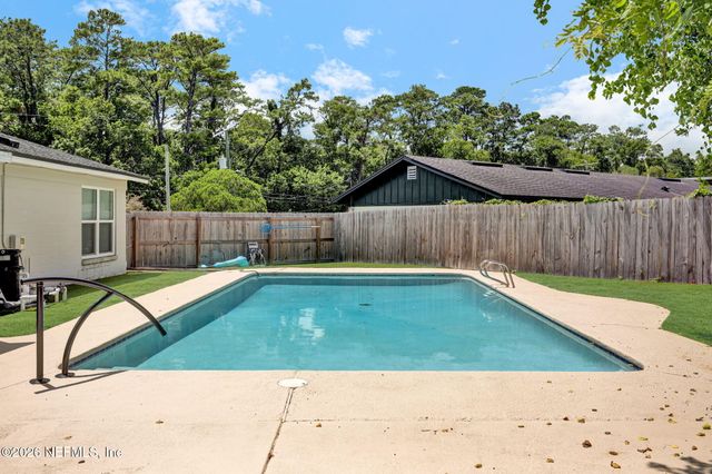 1186 BATTLE Cove, Jacksonville, FL 32221
