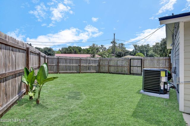 1186 BATTLE Cove, Jacksonville, FL 32221