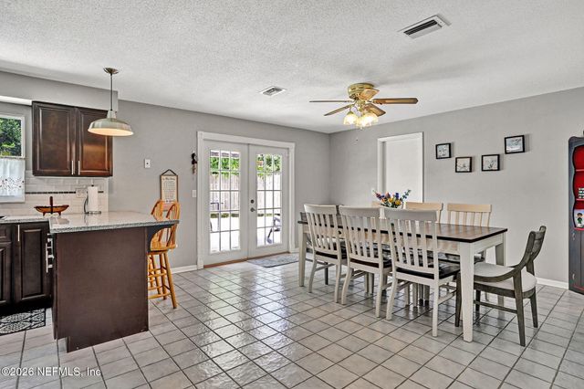 1186 BATTLE Cove, Jacksonville, FL 32221