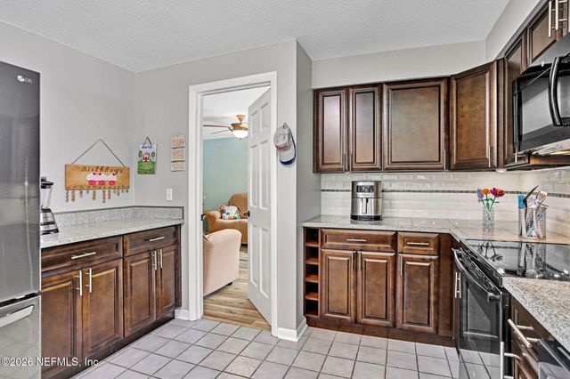 1186 BATTLE Cove, Jacksonville, FL 32221