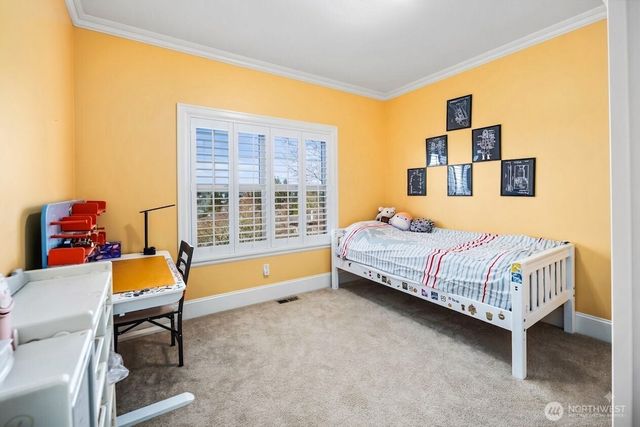 6030 Ann Arbor Avenue NE, Seattle, WA 98115