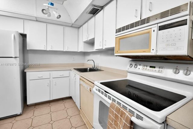 8280 SW 24th Street 7104, North Lauderdale, FL 33068
