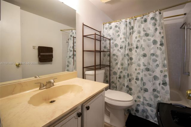8280 SW 24th Street 7104, North Lauderdale, FL 33068