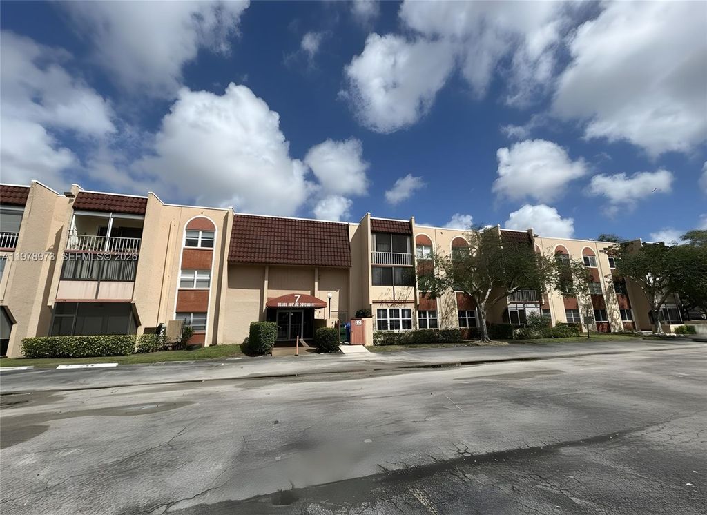 8280 SW 24th Street 7104, North Lauderdale, FL 33068