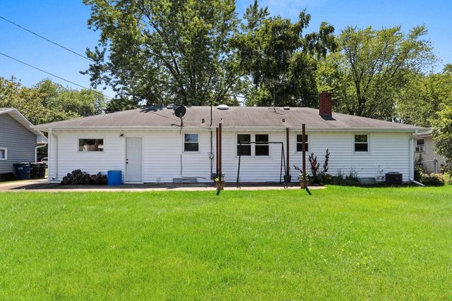 621 KARL STREET, Green Bay, WI 54301