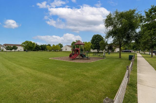 757 S Aldridge Lane, Round Lake, IL 60073