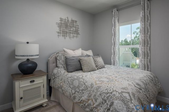 2132 Old Lime Rd, Sandston, VA 23150