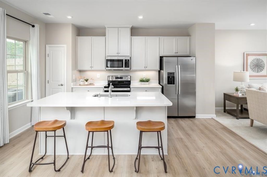 2132 Old Lime Rd, Sandston, VA 23150