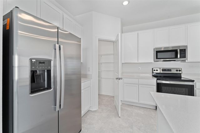 381 SINGING SANDS CIRCLE, Lake Wales, FL 33859