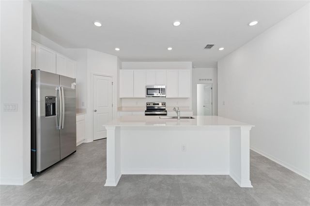 381 SINGING SANDS CIRCLE, Lake Wales, FL 33859