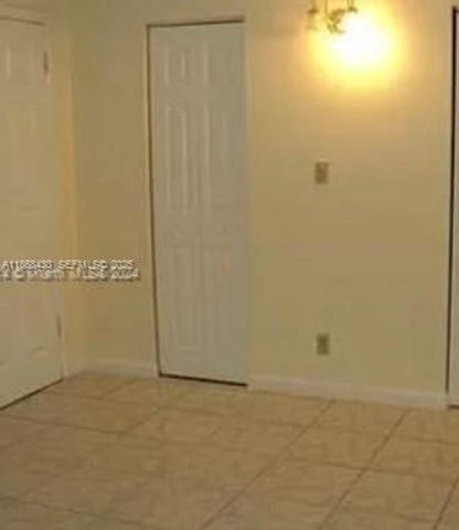 4800 NW 24th Court D107, Lauderdale Lakes, FL 33313