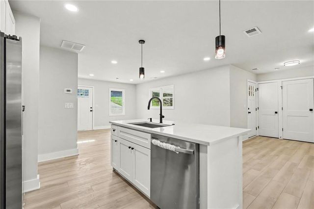 3877 Stone Road SW, Atlanta, GA 30331