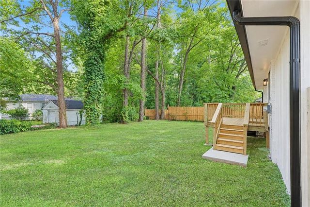 3877 Stone Road SW, Atlanta, GA 30331