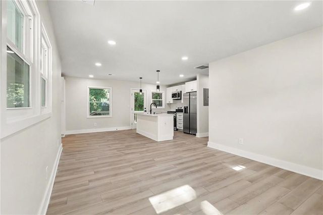 3877 Stone Road SW, Atlanta, GA 30331
