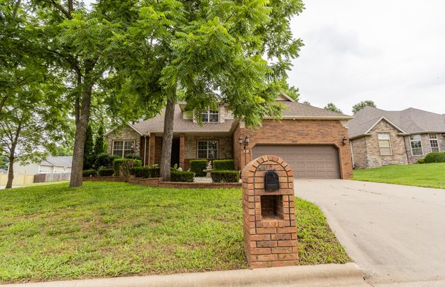 2229 E Kentwood Street, Republic, MO 65738
