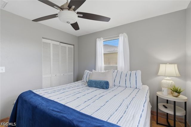 2115 NE 25th ST, Cape Coral, FL 33909