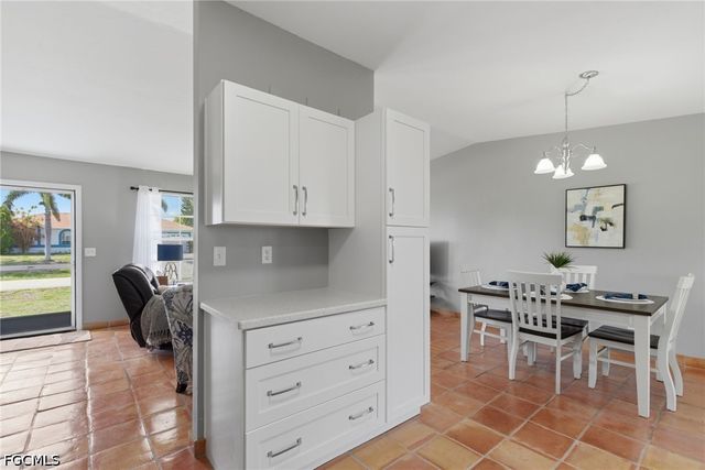 2115 NE 25th ST, Cape Coral, FL 33909