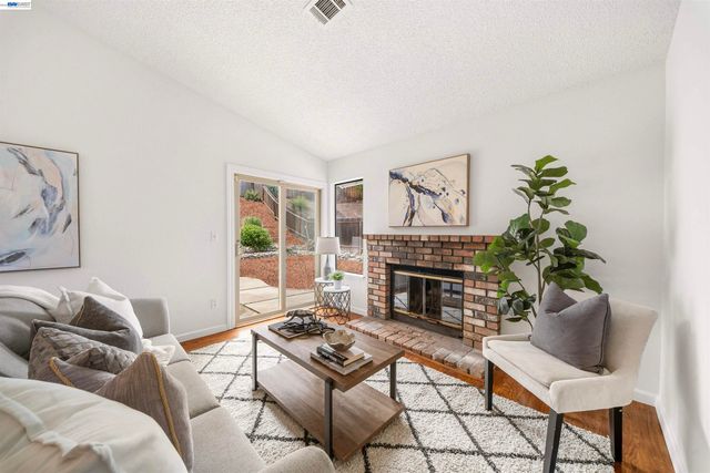 2748 Carpinteria Dr, Antioch, CA 94531