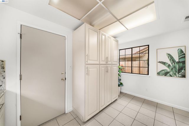 2748 Carpinteria Dr, Antioch, CA 94531
