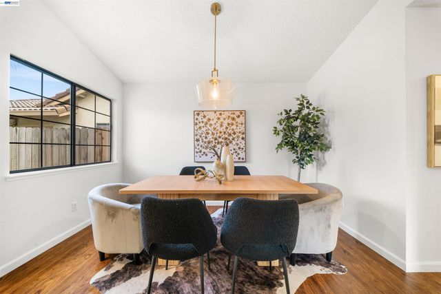 2748 Carpinteria Dr, Antioch, CA 94531