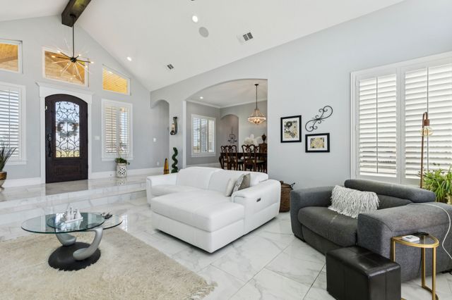 6718 Eastview Drive, Sachse, TX 75048