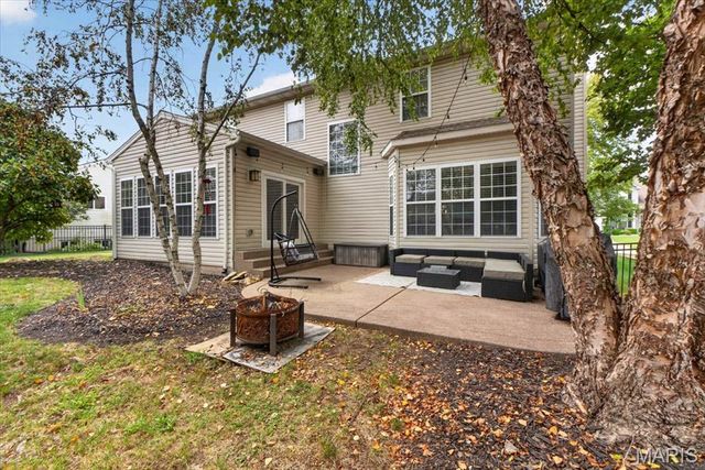 708 Brook Manor Court, Lake St Louis, MO 63367