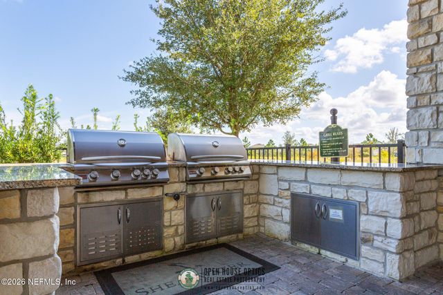 120 BURLCREST Court, St. Augustine, FL 32092