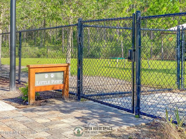 120 BURLCREST Court, St. Augustine, FL 32092